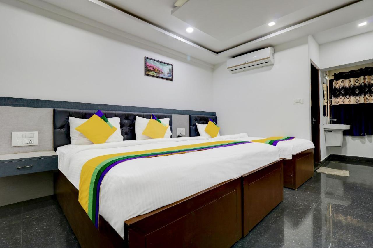 Hotel Itsy By Treebo - Hill View Madikeri Esterno foto