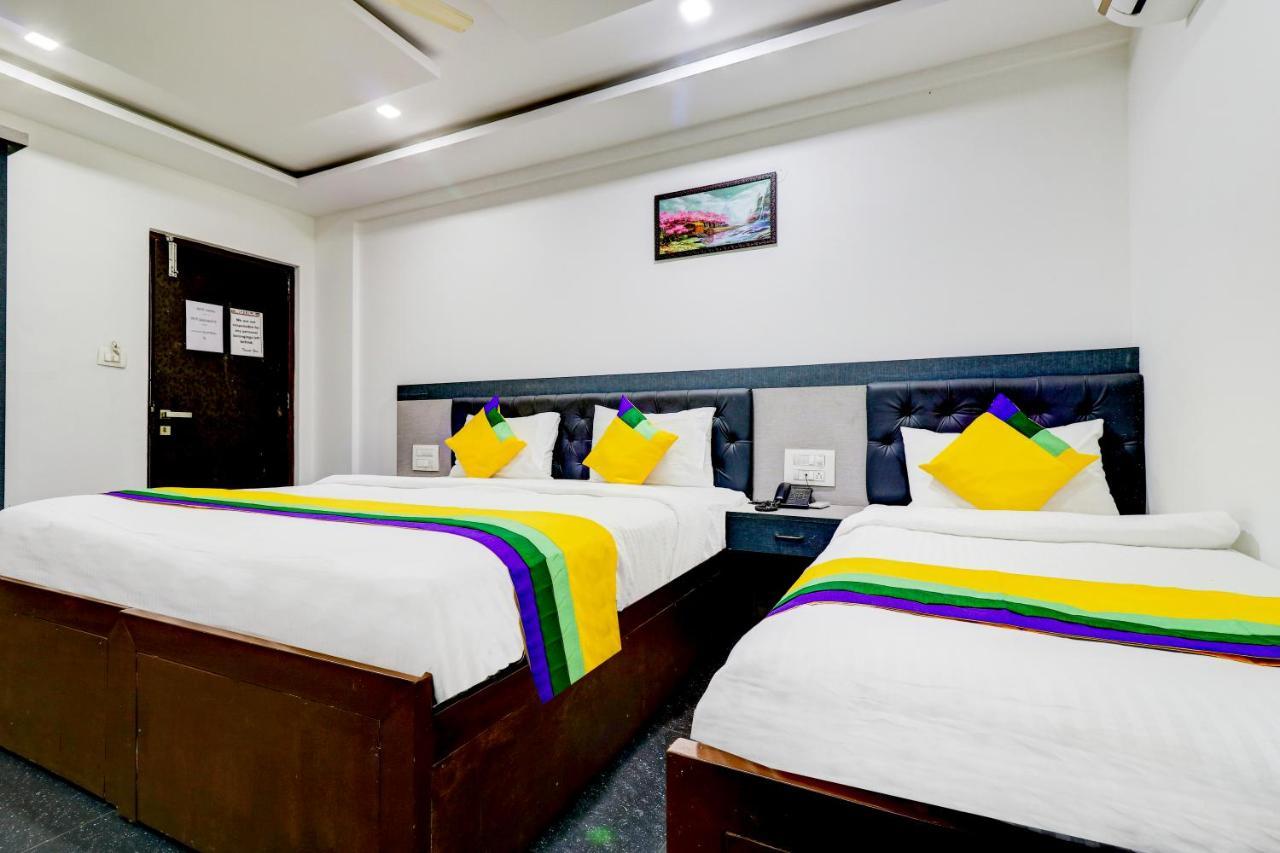 Hotel Itsy By Treebo - Hill View Madikeri Esterno foto