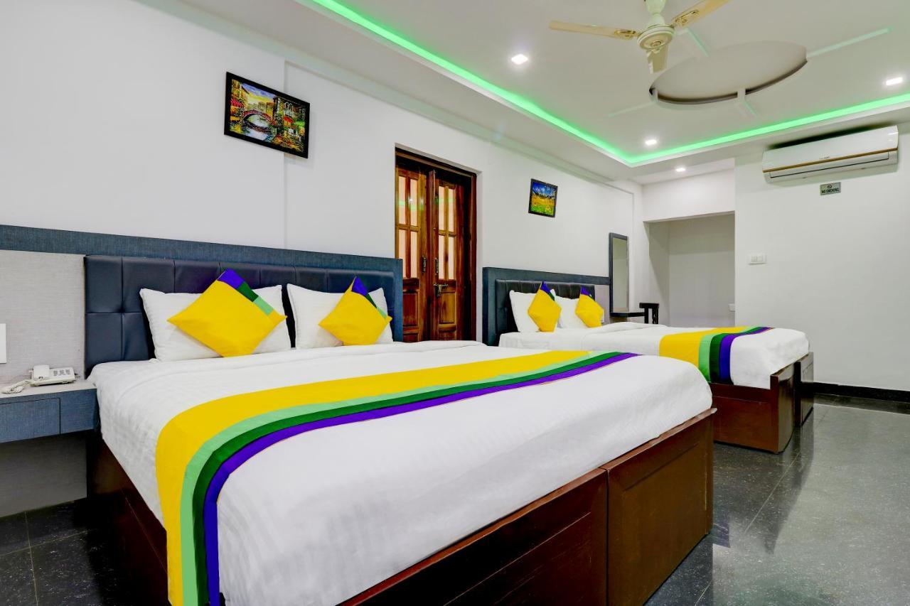 Hotel Itsy By Treebo - Hill View Madikeri Esterno foto